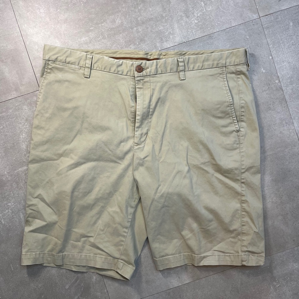 Tommy Bahama Boracay Khaki Chino Shorts Mens 40 Cotton Blend Stretch Flat Front